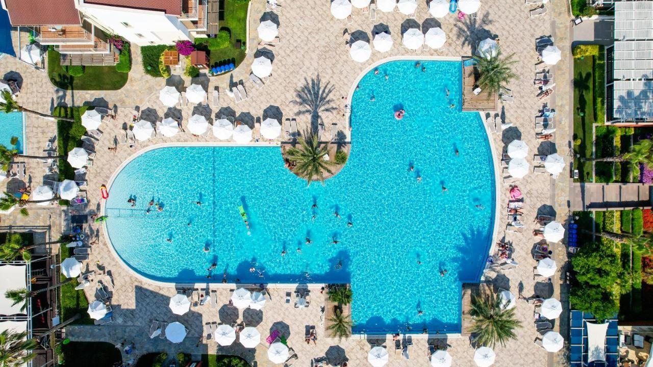 Barut B Suites Side Exterior photo